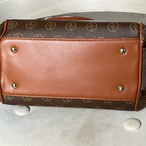 Adrienne Vittadini Brown Tote Handbag - Picture 13 of 16